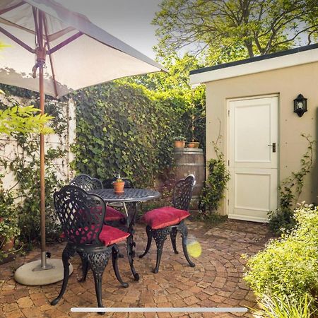 קייפטאון Guest Suite - Leafy Constantia Guest House מראה חיצוני תמונה