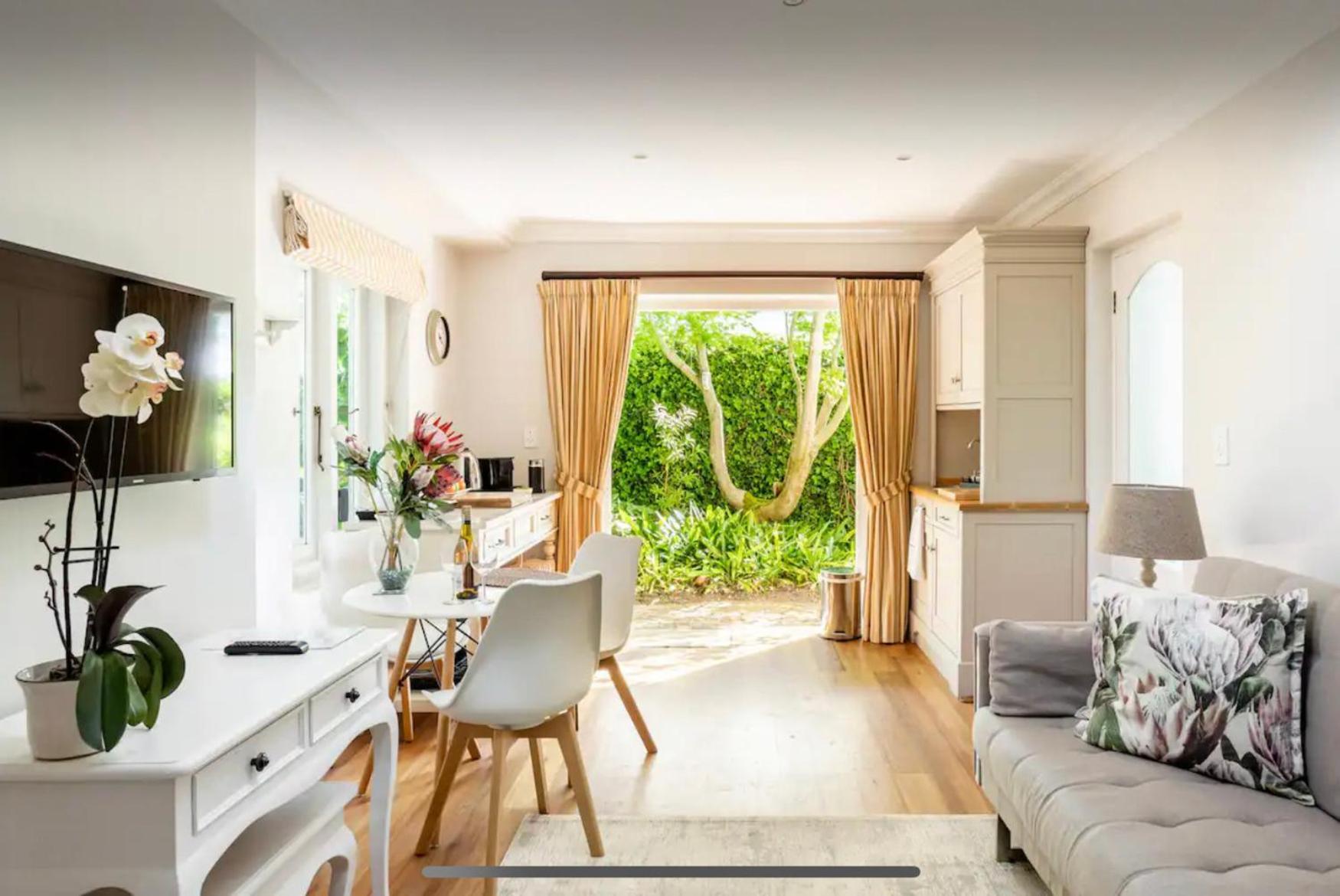 קייפטאון Guest Suite - Leafy Constantia Guest House מראה חיצוני תמונה